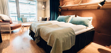 You will feel at home in the well-equipped rooms, some offer lovely views too.