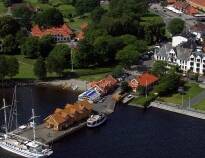 Das Hotel in der Stadt Stavern im südlichen Norwegen hat eine schöne Lage mit Blick auf den Skagerrak.