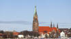 Machen Sie einen Ausflug ins schöne Schleswig und besuchen Sie den beeindruckenden Schleswiger Dom.