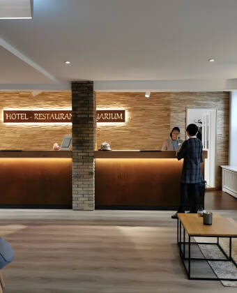 Romantik Hotel Aquarium är ett elegant 4-stjärnigt hotell med en trevlig atmosfär.