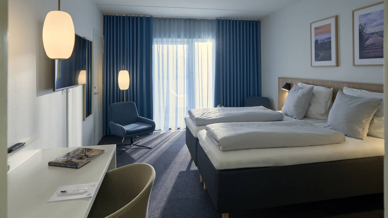 Die Zimmer des Hotels sind hell und modern eingerichtet. Wir empfehlen ein Upgrade auf ein Standard Plus Zimmer für ein noch besseres Erlebnis.