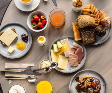 Scandic er kjent for frokost av høy kvalitet. Ferskt brød, rundstykker og mye grønnsaker og frukt.