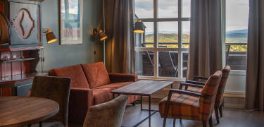 Lägenheterna är välutrustade, trivsamt inredda och bjuder på en hemtrevlig atmosfär.