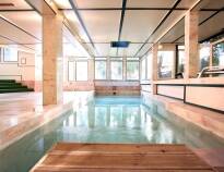 The hotel has a spa area with indoor pool, 2 Jacuzzis, sauna and Turkish bath (the pool is free of charge, the spa area has a fee)