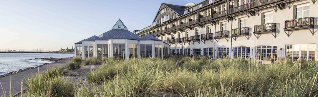 Marienlyst Strandhotel är ett historiskt strandhotell med en avkopplande och lyxig atmosfär.