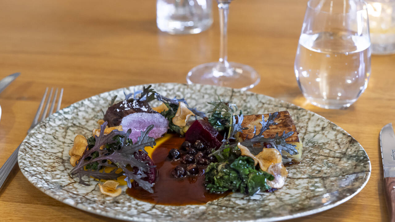 hotel slider thumbnail