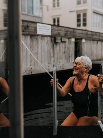 Das Hotel verfügt über eine traditionelle Sauna, ein Dampfbad und eine Salzgrotte, in der man die energiespendenden Eigenschaften von Salz einatmen kann.