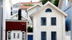Hotellet ligger centralt i Marstrand omgivet av pittoreska hus och med en badplats på gångavstånd.