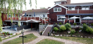 Das Åkerblads Hotell ist ein familiengeführtes Hotel in einem traditionellen Bauernhof aus dem 15. Jahrhundert.