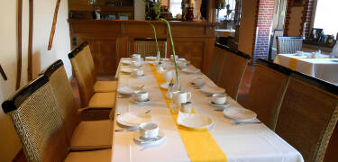 The hotel's restaurant "La Patatina" is well-known in the area and prepares local dishes based on seasonal produce.