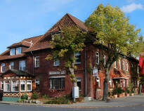 Hotel Neetzer Hof byder jer velkommen til en rolig miniferie i kort afstand til historiske Lüneburg.
