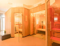 During your stay, you can use the hotel's large sauna area and the fitness centre just around the corner.