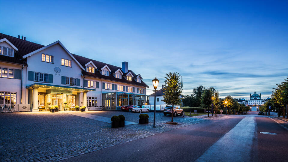 Fredensborg Store Kro tilbyr en ideell setting for deg som setter pris på gourmetmat, god kvalitet og vakker natur.