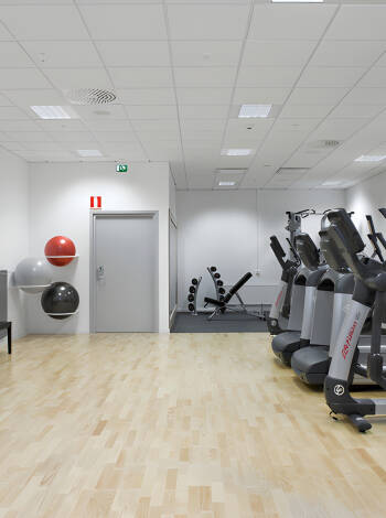 During your stay, you are free to use the hotel's sauna and fitness room.