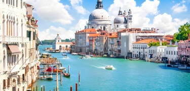 Venedig ist vom Hafen von Treporti aus leicht mit dem Boot zu erreichen.