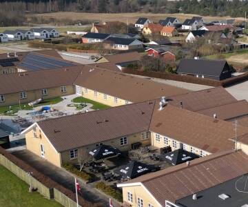 Rønnes Hotel Slettestrand liegt in der Nähe des Svinkløv Strandes an der Nordsee und bietet einen wunderbaren Aufenthalt.