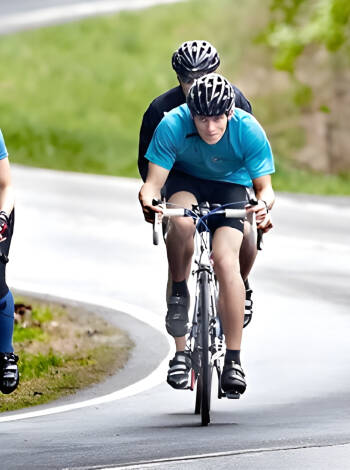 Utforska naturen runt hotellet med en vandrings- eller cykeltur i Rold Skov (Rold-skogen) eller Rebild Bakker.