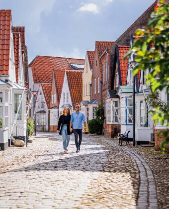 Tønder er en liten koselig by, hvor det meste er innen gangavstand. Arkitekturen bærer også preg av tysk innflytelse frem til gjenforeningen i 1920