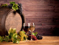 Take part in a delicious wine tasting in Cleebourg (included in the stay).
