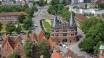 Holstentor är Lübecks kännetecken och den berömda stadsporten härstammar från 1400-talet.