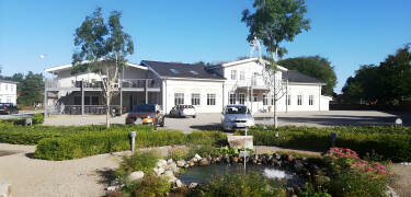Genießen Sie einen Kurzurlaub im Herzen von Südjütland zu einem guten Preis-Leistungs-Verhältnis im Hotel Kløver Es.