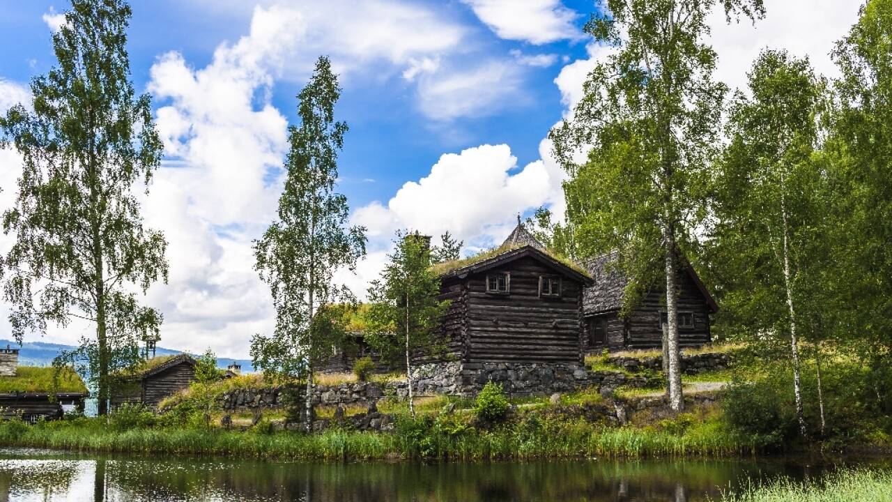 Maihaugen befindet sich in Lillehammer und ist eines der größten Freilichtmuseen in Norwegen.