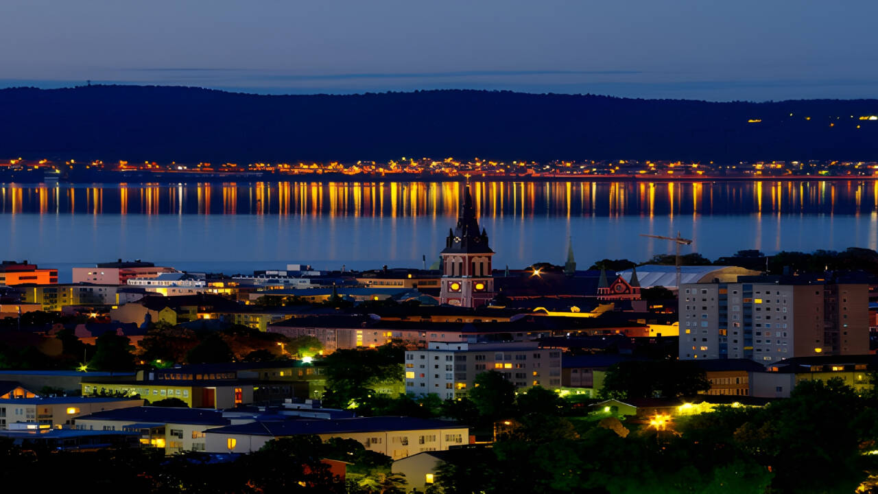 Jönköping er en smuk by, dag og nat, og byder på masser af forskellige spændende oplevelser.