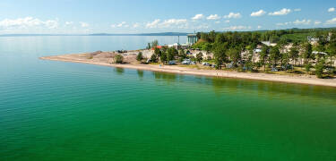 Besøk Vättern, Sveriges nest største innsjø.