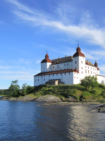 In der Nähe des Vätternsees, dem größten See Schwedens, liegt das Schloss Läckö, mit ausgezeichnetem Restaurant.