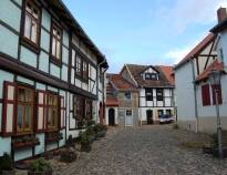 Quedlinburg står på UNESCOs verdensarvlisten på grunn av sine godt bevarte bindingsverkshus.