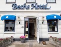 Bechs Hotell ligger centralt i staden Tarm och är en bra utgångspunkt för natur- och kulturupplevelser på Västjylland.