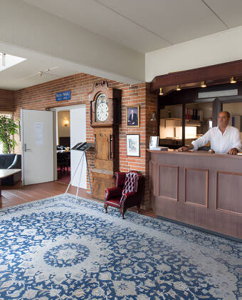 Bechs Hotel