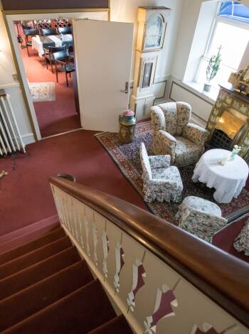 The hotel is cosy and you can relax here in peaceful surroundings after an eventful day in West Jutland.