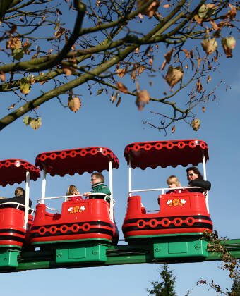 Om du har barn på semester är en trevlig resa till Legoland i Billund ett måste.
