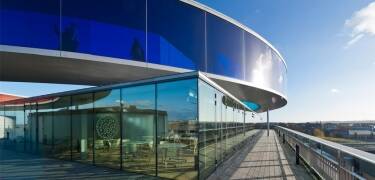 Kunstmuseet ARoS ligger ikke langt fra hotellet og er et fascinerende kunstmuseum med spændende udstillinger.