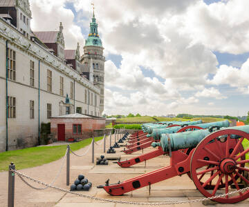Oplev Kronborg Slot – et UNESCO Verdensarvssted og kulisse for Shakespeares Hamlet.