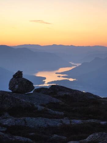 Explore the beautiful area around Venelifjell, a few kilometres outside Vrådal, perfect for hiking and cycling.
