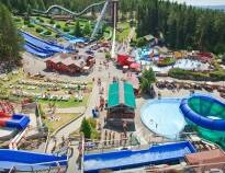 Überraschen Sie die Kinder mit einem wunderschönen Ausflug ins Bø Sommerland, dem größten Wasserpark Skandinaviens!