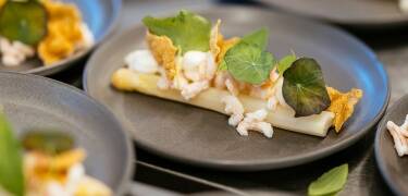 Die Speisekarten des Restaurants Klinten spiegeln die Jahreszeiten und die Region wider.