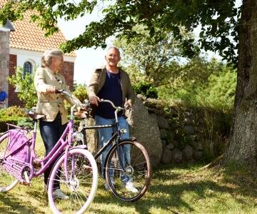 Perfekt for sykkelferier med låsbar sykkelgarasje for sikker oppbevaring.