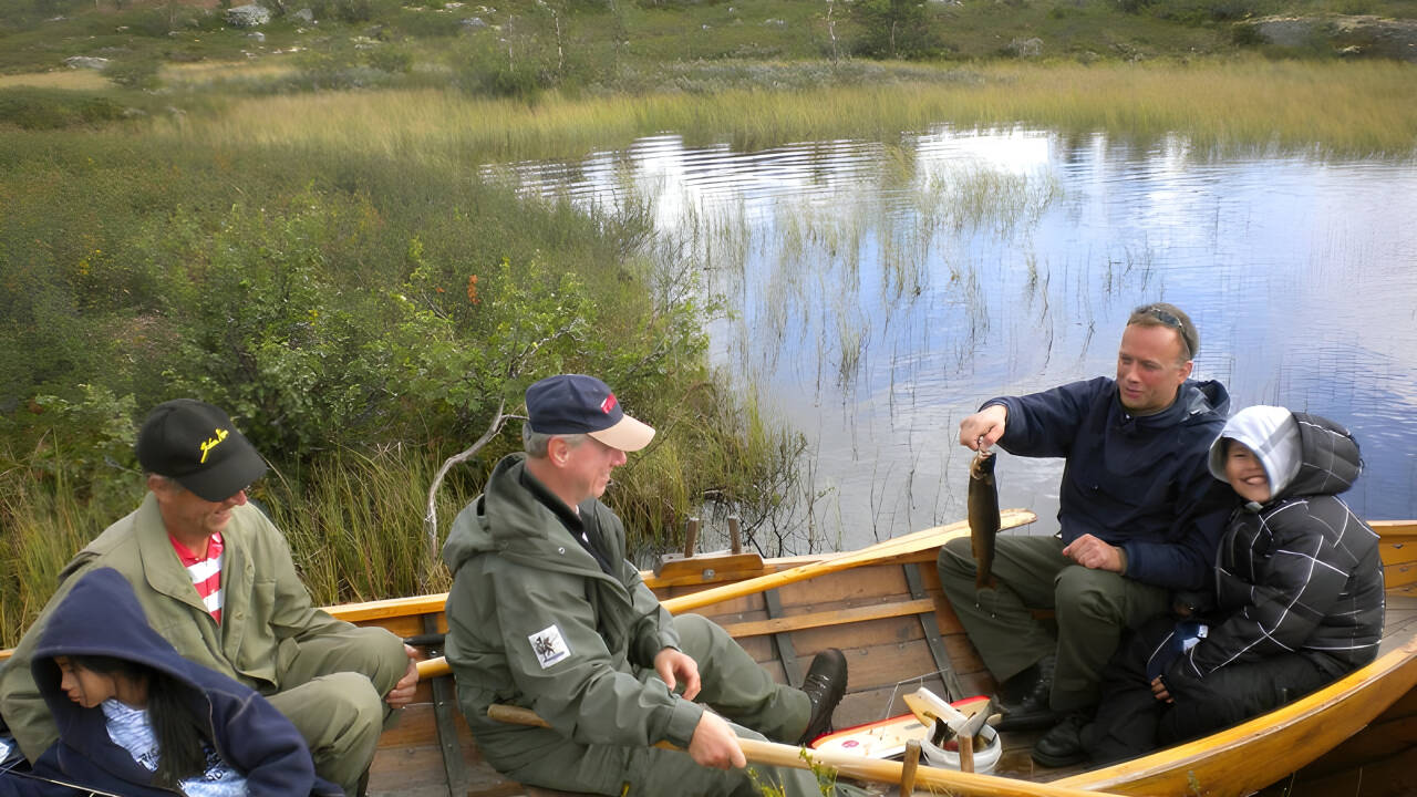 Goda möjligheter till promenader, vandring och cykling, och vill du prova på fiske kan du fråga i receptionen.