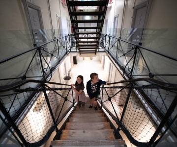 Missa inte att besöka och uppleva det populära museet FÆNGSLET under er semester.