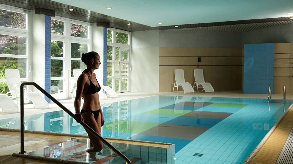 Hotellet erbjuder spa och wellness. Här finns en härlig pool, bastu och fitnessavdelning.