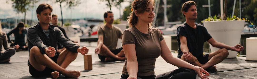 Forbliv aktiv. Få noget motion og nyd feriestedets livsstil.