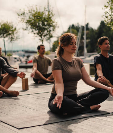 Forbliv aktiv. Få noget motion og nyd feriestedets livsstil.