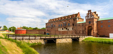 Malmö Castle also has exciting exhibitions on the city's history, technology, seafaring and nature. Definitely worth a visit!