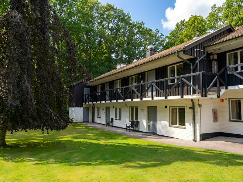 Ekebacken Hotell & Konferens ligger i ett rogivande och vacker område i småländska Markaryd.