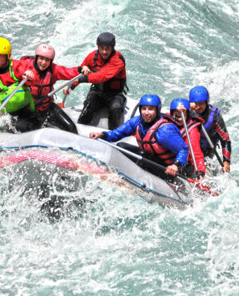 Just 10 minutes from the hotel, Trollaktiv offers rafting, paintball, fishing and moose safaris.