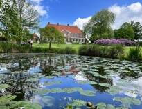 Schloss Hindsgavl ist ein wunderschöner, historischer Ort, an dem sich noch heute zahlreiche Mythen und Legenden von damals ranken.