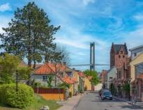 Upplev charmen i Middelfart med den pittoreska hamnen, historiska platser och lokala butiker.